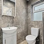 South Apartment *